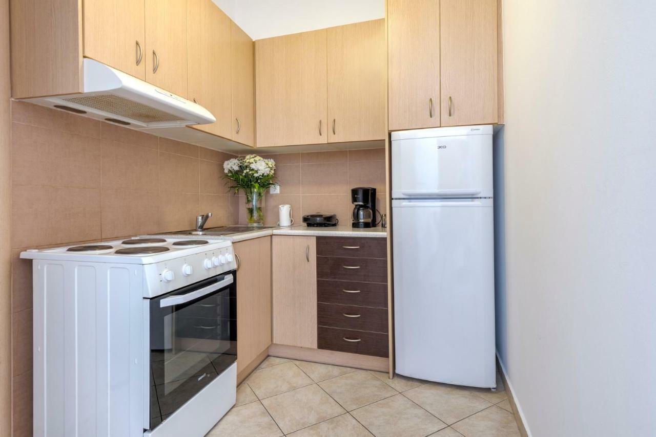 Ethrionplus Two Rooms Apartments Balconies 100 M From The Port Ermoupoli Exteriör bild