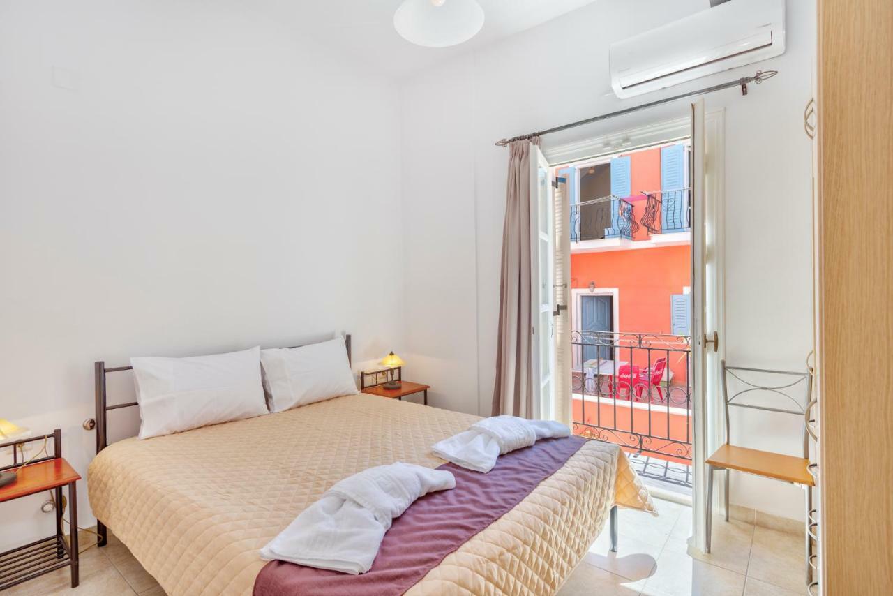 Ethrionplus Two Rooms Apartments Balconies 100 M From The Port Ermoupoli Exteriör bild