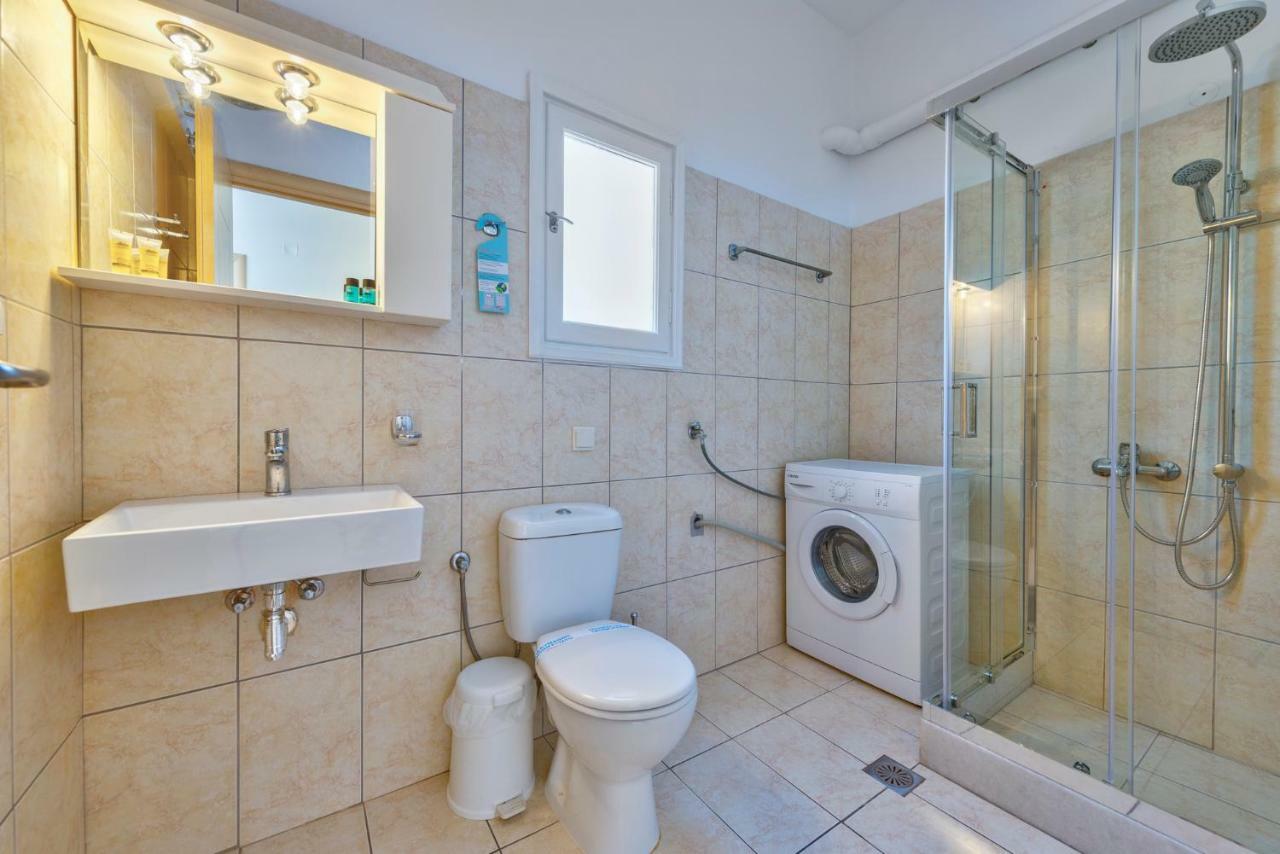 Ethrionplus Two Rooms Apartments Balconies 100 M From The Port Ermoupoli Exteriör bild